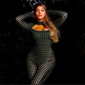 💚IVY PARK Halls of Ivy NWT Catsuit in XL - UNOPENED.